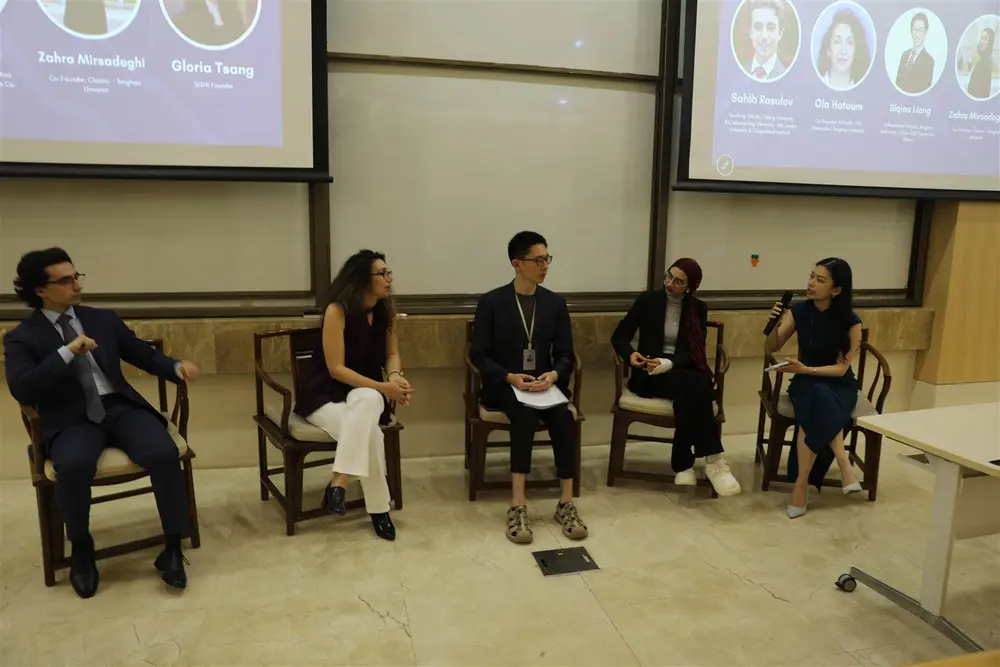 Silk-Road Roundtable panel at Peking University